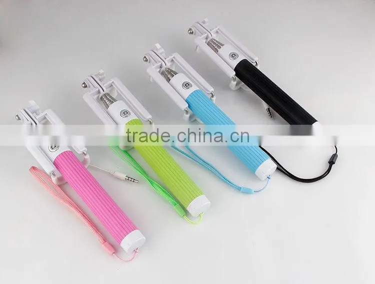 Mini selfie stick with 20cm length only after folding, no need bluetooth selfie stick, hot selling wired selfie stick