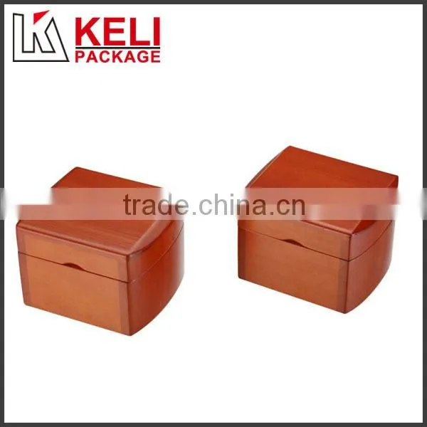 Special luxury wooden watch box for one use