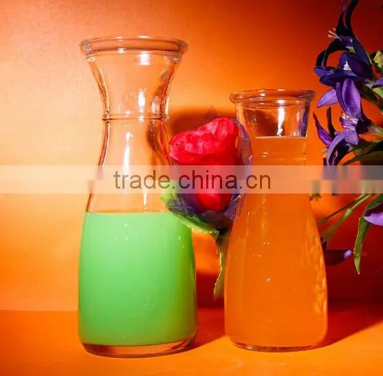 Different Size of Exquisite Shape Clear Glass Vase