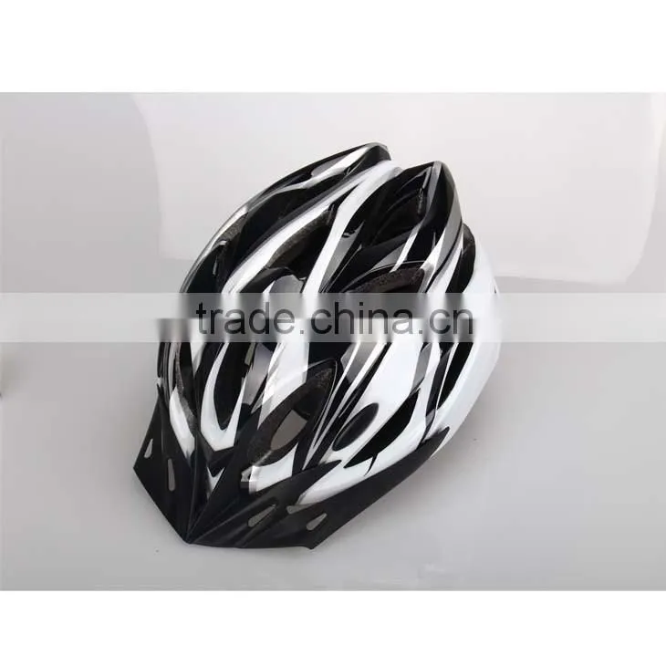 Bicycle helmet