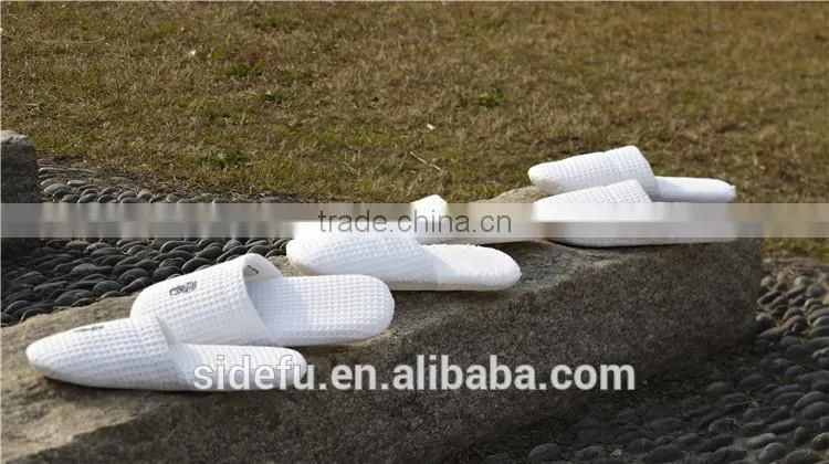 Personalized Closed Toe Disposable Hotel Waffle Slipper