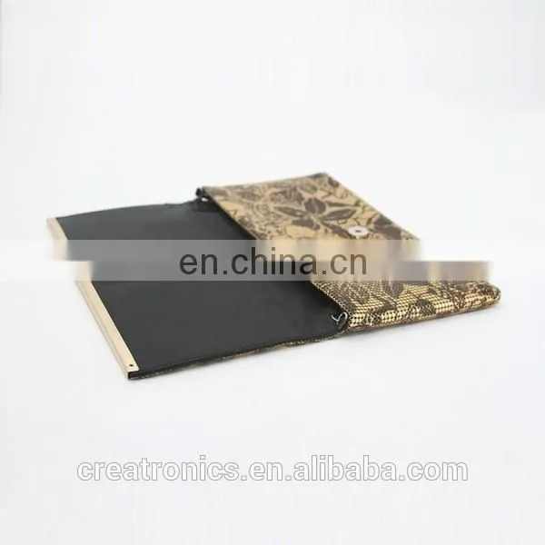 Direct wholesale ladies fancy hand purse,latest china imported small evening clutch purses,cheap ladies bridal and party purse