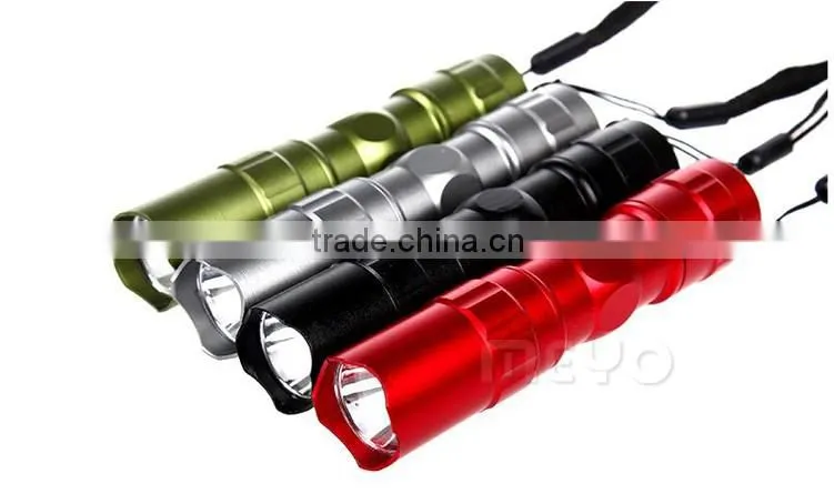 Fashion popular battery flash torch with custom logo for gift