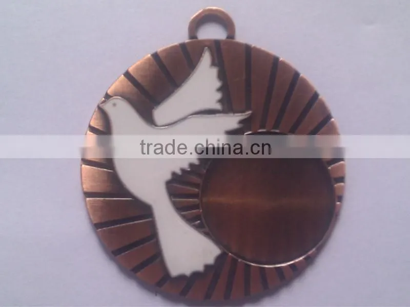 Three-dimensional characters of basketball medal