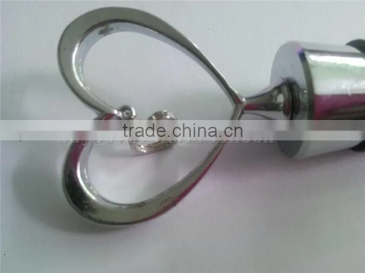 Popular heart shape metal bottole wine stopper exist mold