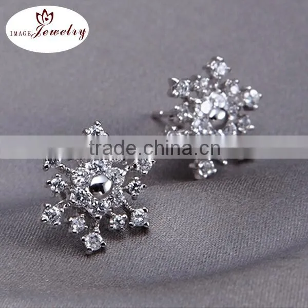 2016 wholesale latest design earring crystal earring jewelry