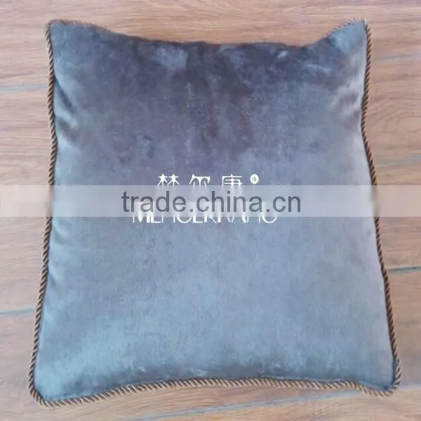 plush cushion quilt used in travel