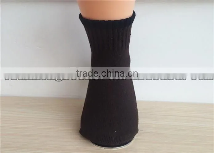 Hot Selling Non Slip Socks Yoga Socks Trampoline Socks Wth Silicone RubberIn Sole