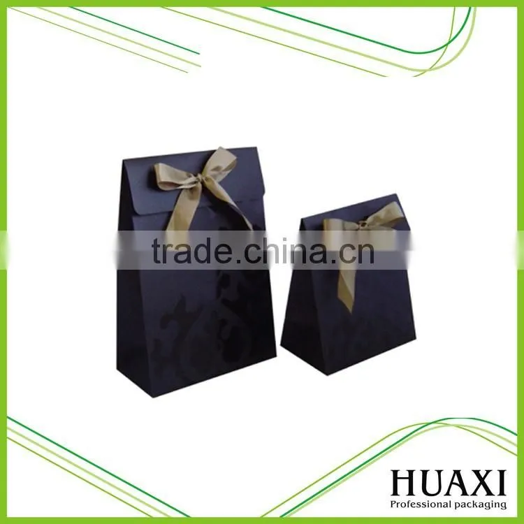 Wholesale Matt lamination gift paper bag art paper bag
