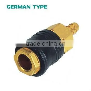 Pneumatic hydraulic quick release coupling