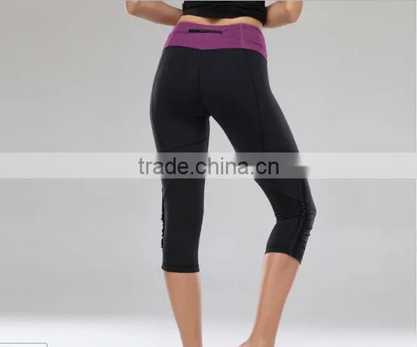 Wholesale fashion fitness girls wear, custom sport tights and yoga capri pants