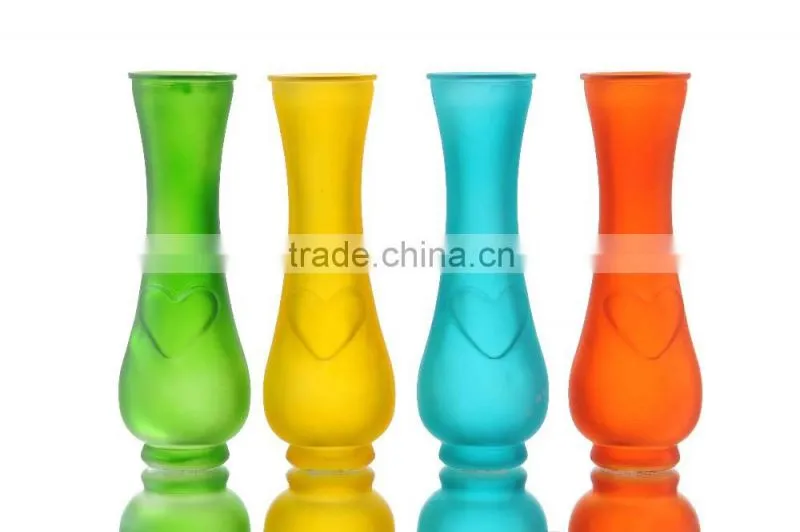 Embossing Heart Frosted Color Glass Vase