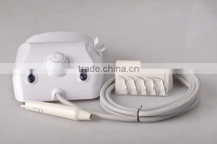 Detachable Handpiece Dental Piezo Ultrasonic Scaler 135 degree Sterilizable