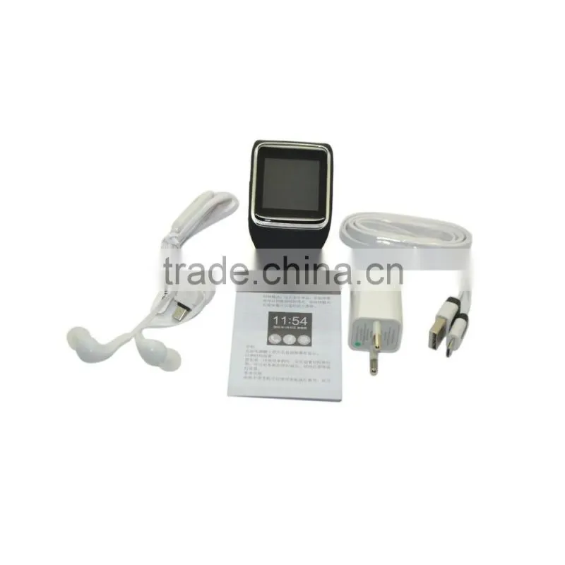 2015 hot selling 1.54inch GSM touch screen smart watch phone