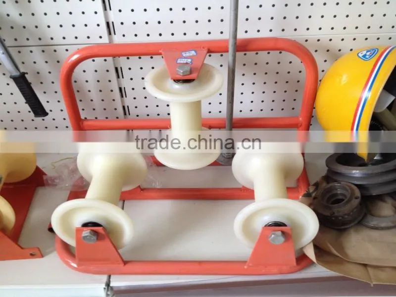FRP perforation device communicatins equipment/cable duct rodder