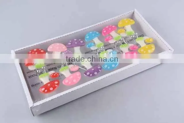 12PC Sucker type star shape /mushroom shape plastic hook
