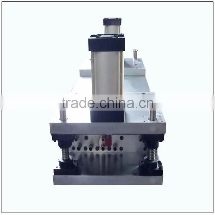 The lowest price PP hollow grid board plastic extrusion mould