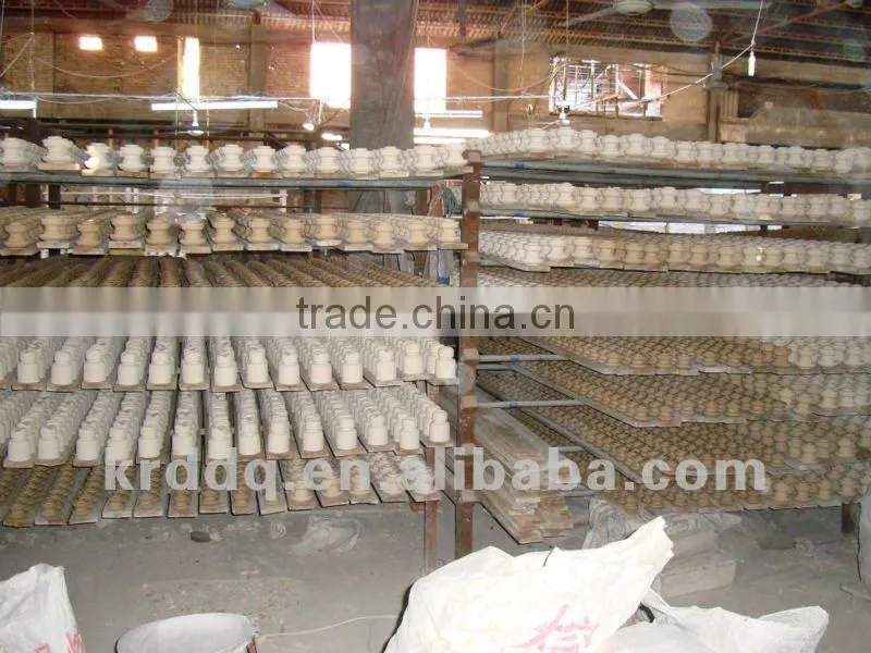 electric ceramic porcelain fence spool insulator 1617 price
