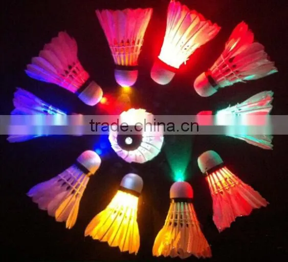 Popular Flashing Lighted Led Duck Leather Shuttlecock Badminton