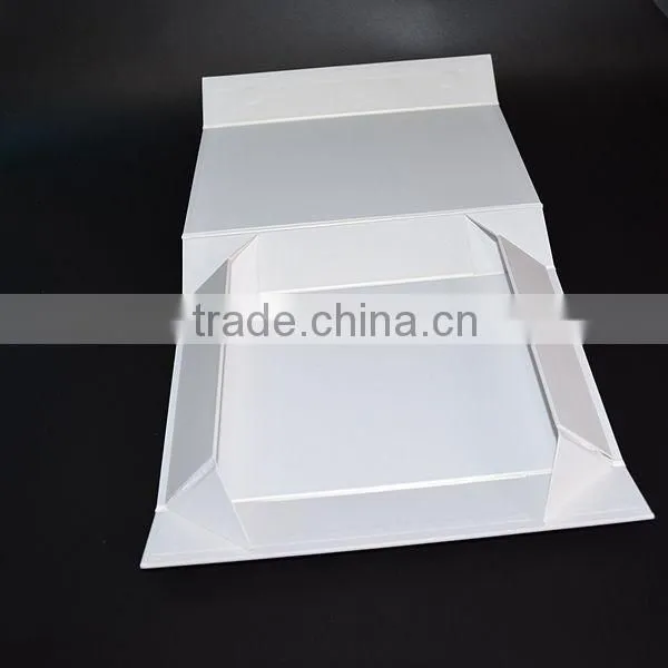 Hot sale high quality foldable box magnetic lid in packaging boxes