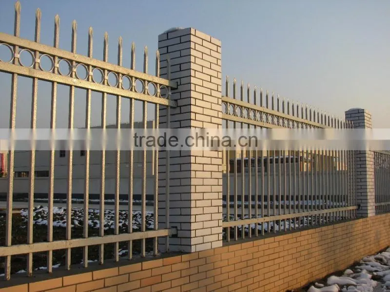 New Style Wrought Iron Bent Balcony Railings