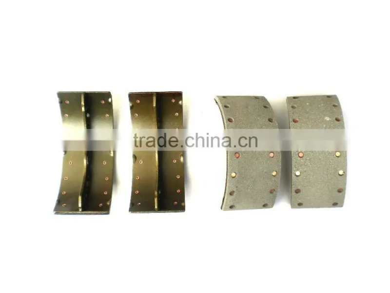 Auto brake shoes QINGLING 700P auto truck brake pads LTK brake rubber QINGLING light truck auto spare parts