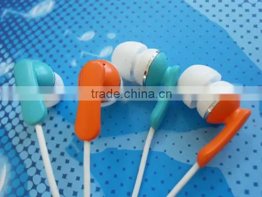 Listen to your favorite music day and night with colorful earphone & headphone