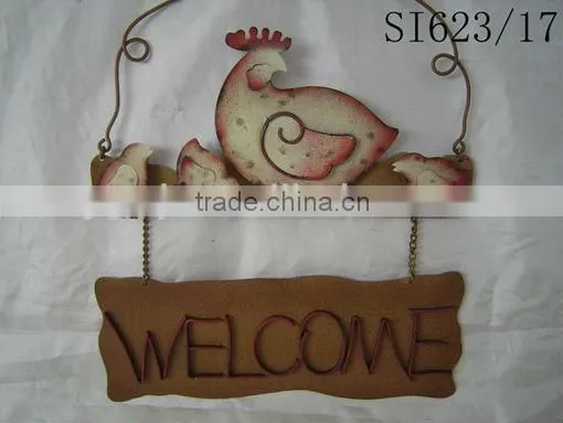 metal chicken welcome plaque wall hanging