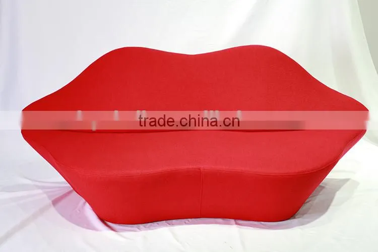 Living Room Furniture Red Lip Shaped Sofa