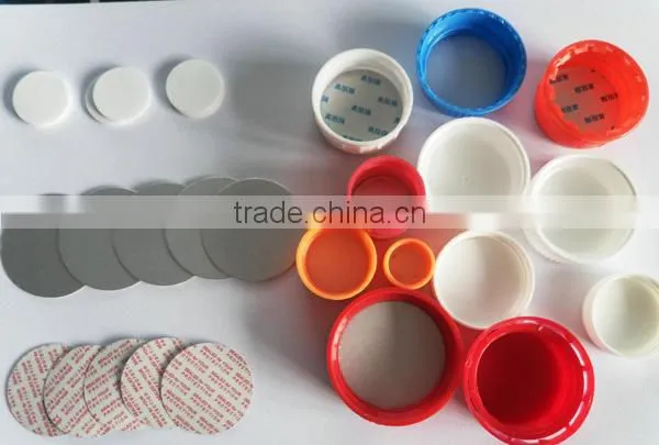 Cap lining machine