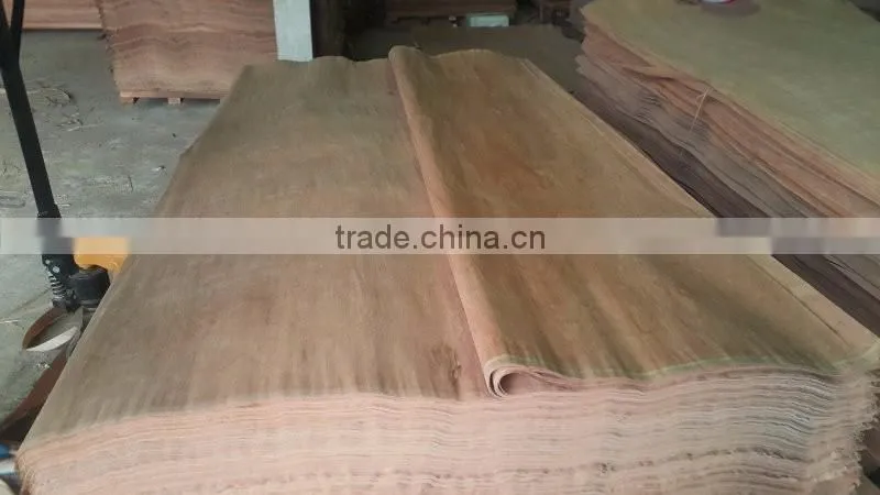 Keruing Face Veneer Rotary to India 100 % grade C 3mm thickness