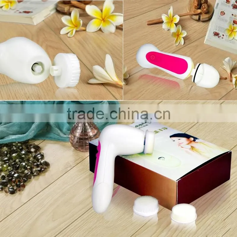 popular Hand-held Face Skin Massage Machine /facial cleansing brush
