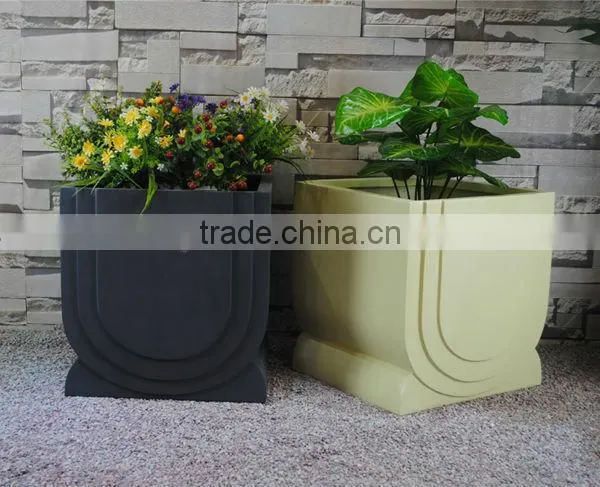 Arc Garden Resin Urn Cheap Planter