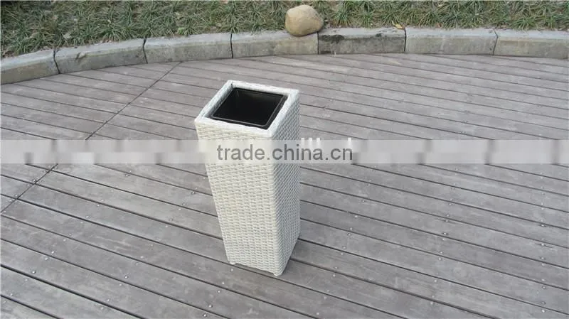 White Outdoor Square Rattan Flowerpot Sets Garden Supplies