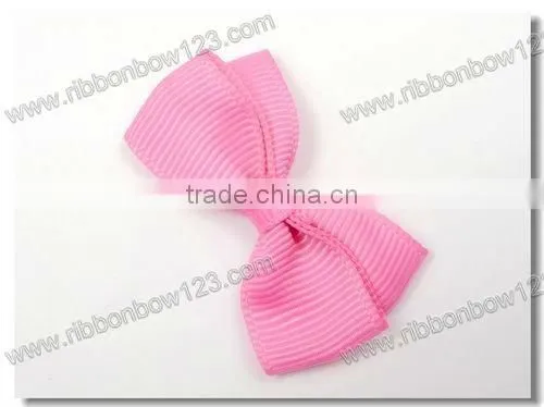 red bow tie knot