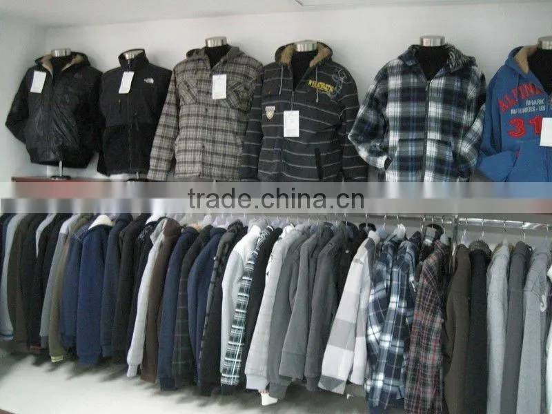 HOT-SELLING MENS CHECK BERMUDA STOCKS BU-011A
