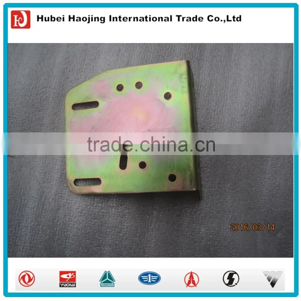 Dongfeng diesel truck body parts right bracket 7920012-C0400