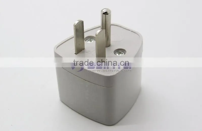 Universal Travel Power Plug to USA AC Plug adapter ( 3-pin ) electrical plug