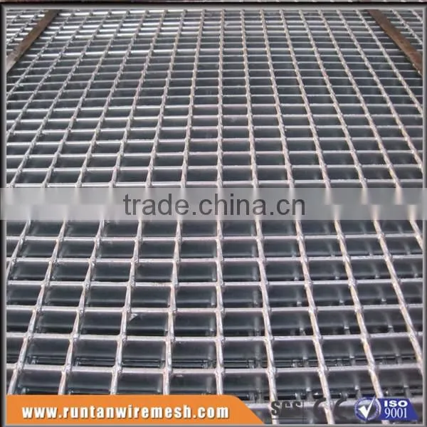 ASTM A36 hot dipped galvanized trench bar 30x3 galvanized steel grating (Trade Assurance)