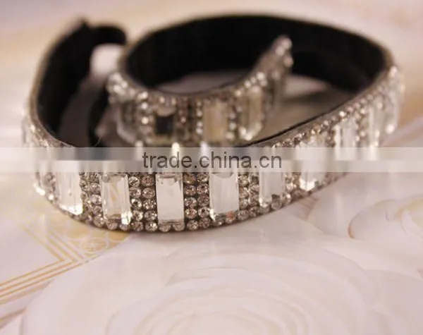 Cordial Design Fashion Ladies Plastic Headband Wholesale