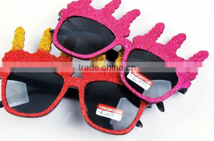 Happy Brith day design party glasses