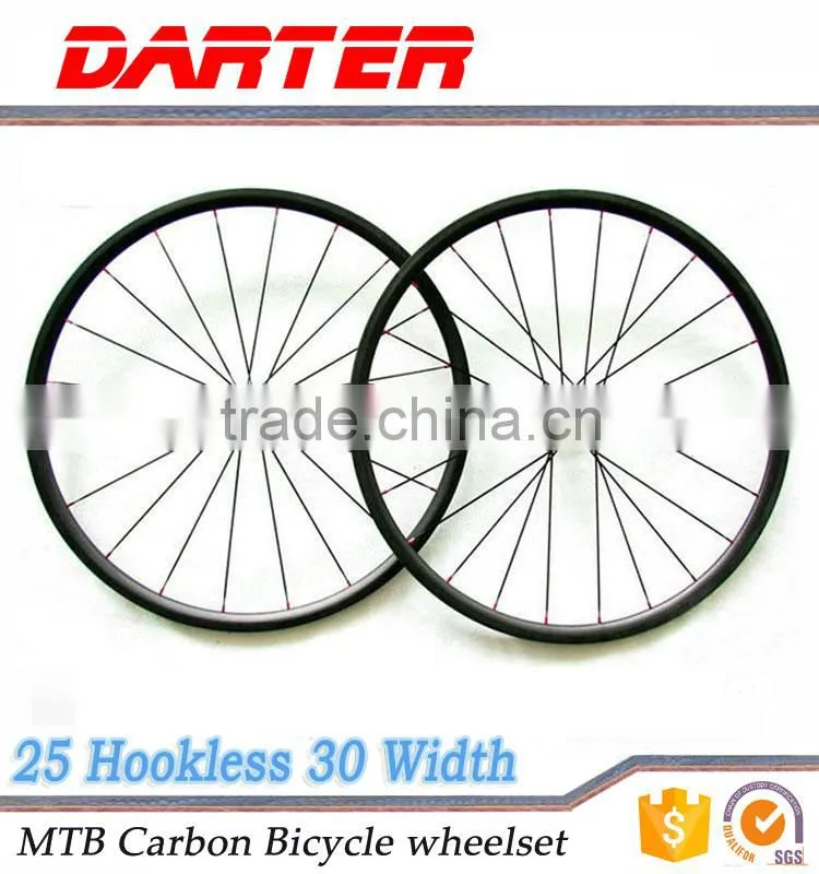 Best bicycle equipment 30mm wide toray T700 tubeless carbon road bike wheels