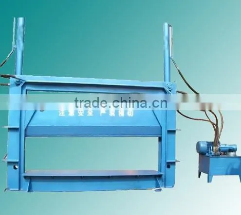 Double cylinder timber splitting machine for large timber