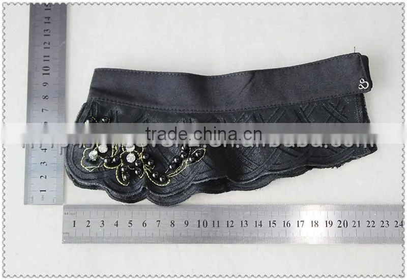 Customized black handmade flower beads necklace, gold yarn embroidery collar with pearl beaded.