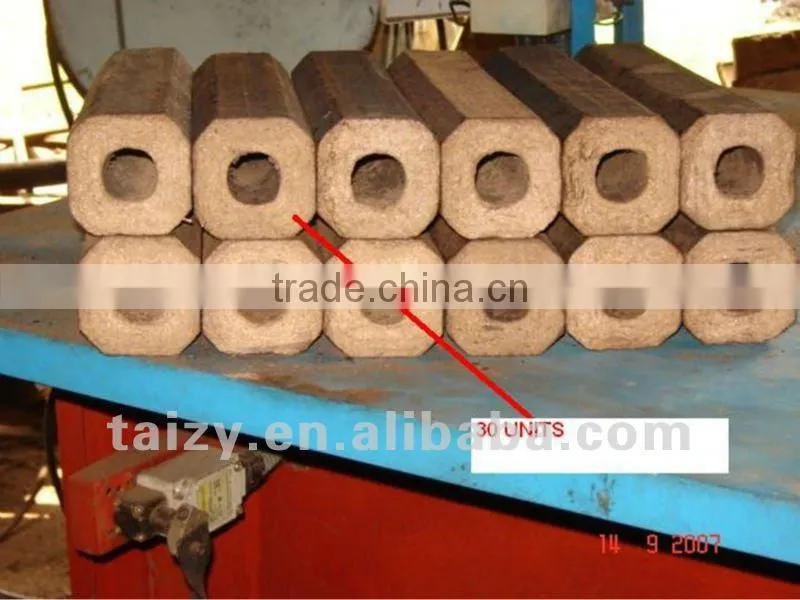 Sawdust Biomass Briquette Log Extruding Machine //008618703616828