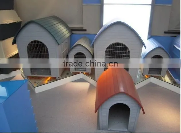 Custom Strong large pet hard plastic cage house with door and lock,small pet house