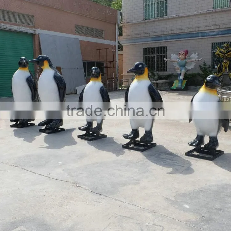 Fiberglass penguins figure for movie cartoon