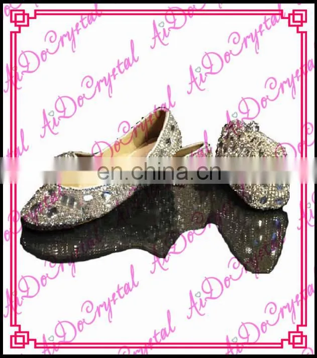 Aidocrystal 2016 high quality multicolor women shoes fashion style ladies beautiful rhinestone flat shoes