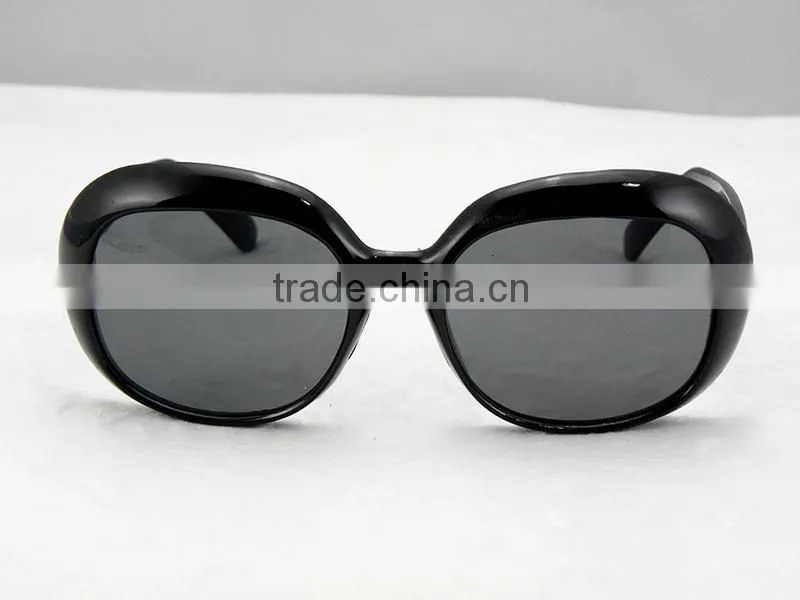 cheap simpleness white & white christmas & party glasses ,customized you logo you like
