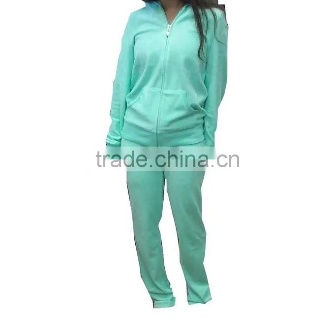 2016 china sports cheap fashion women wholesale velour tracksuits with hood for lady